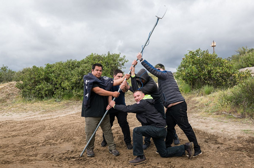 TBB Standing Up Wireless Pole