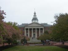 Maryland State Capitol building in the day time